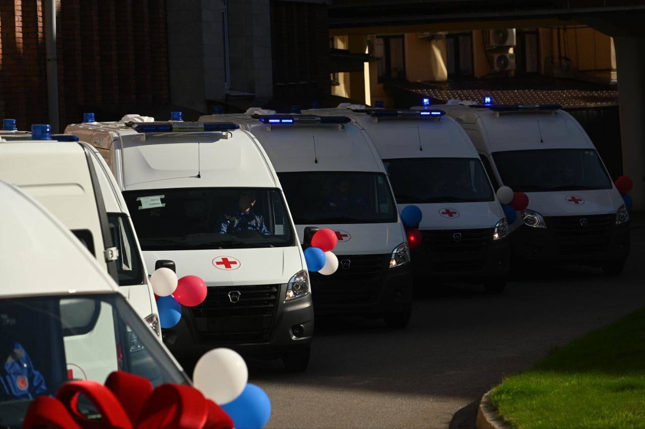 7 новых автомобилей скорой помощи отправились на дежурство во Всеволожский район 7 новых автомобилей скорой помощи отправились на дежурство во Всеволожский район